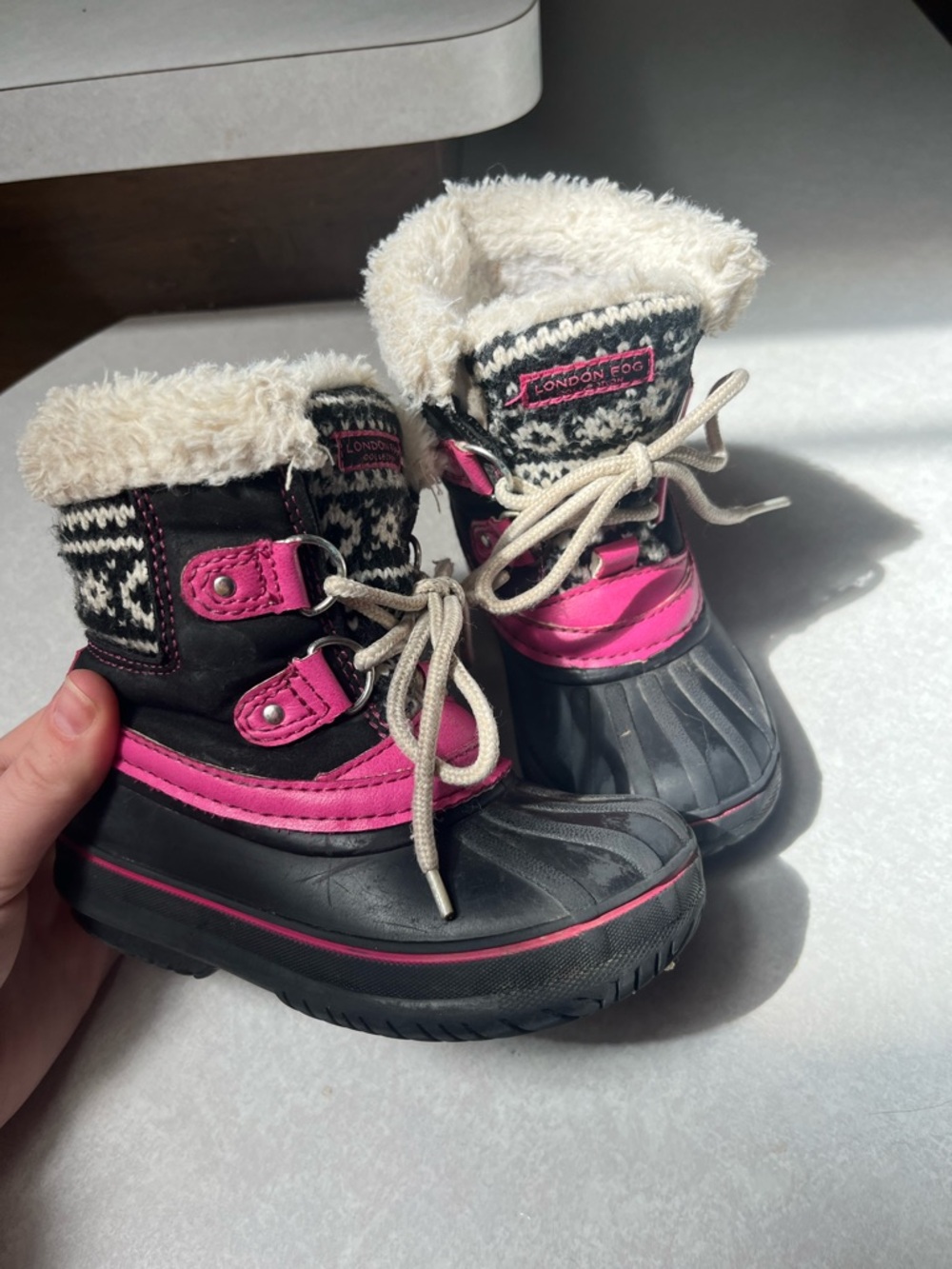 London Fog toddler snow boots size 8